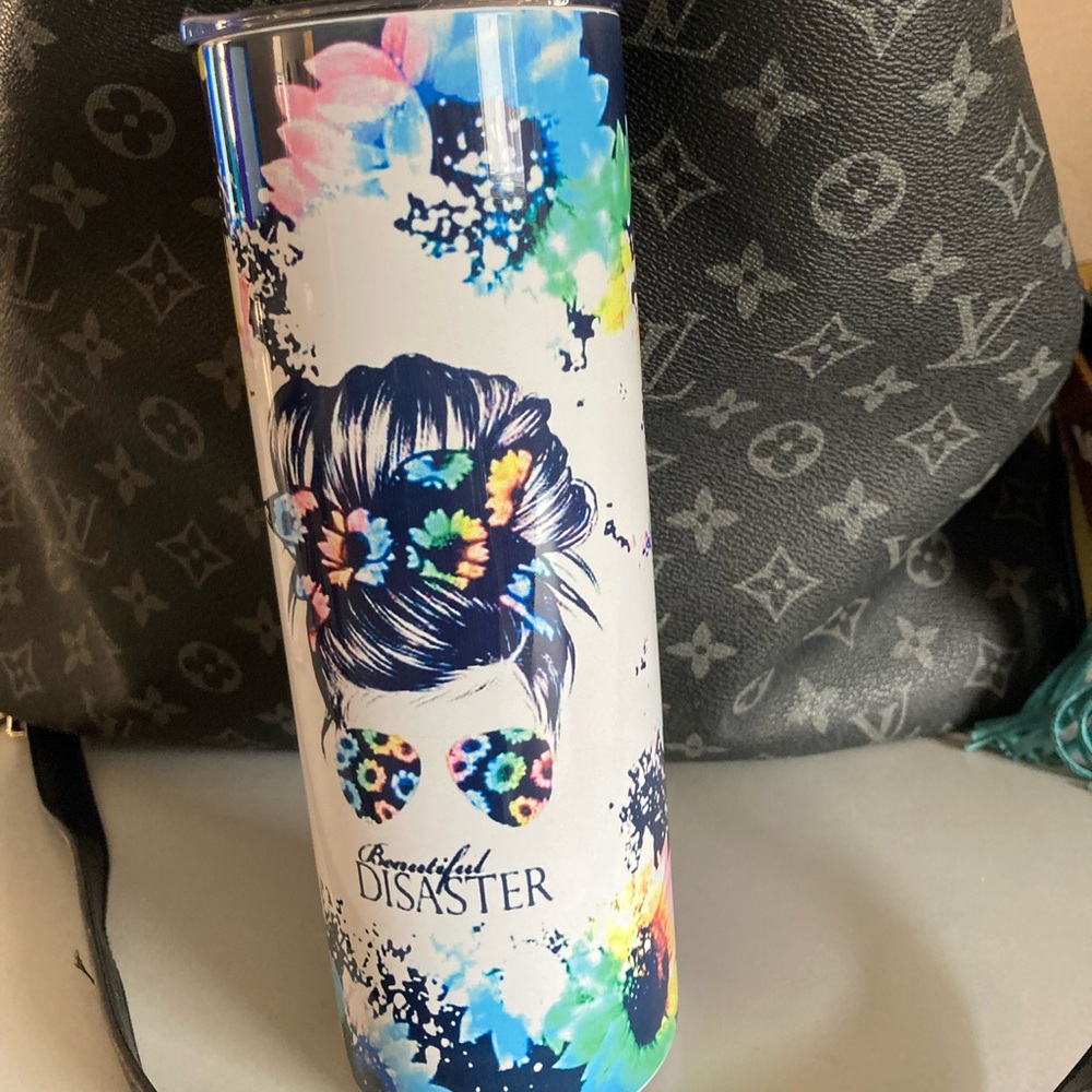 Cute cup brand new comes with stainless steel straw and cleaner brush